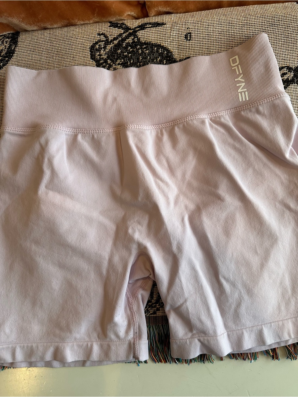 DFYNE ACTIVE LIGHT PINK SET!! LARGE Shorts & SMALL Bra - Picture 9 of 10